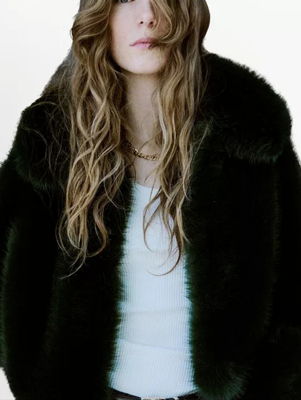 *NWT MANGO (MNG) Faux-Fur Cropped Jacket